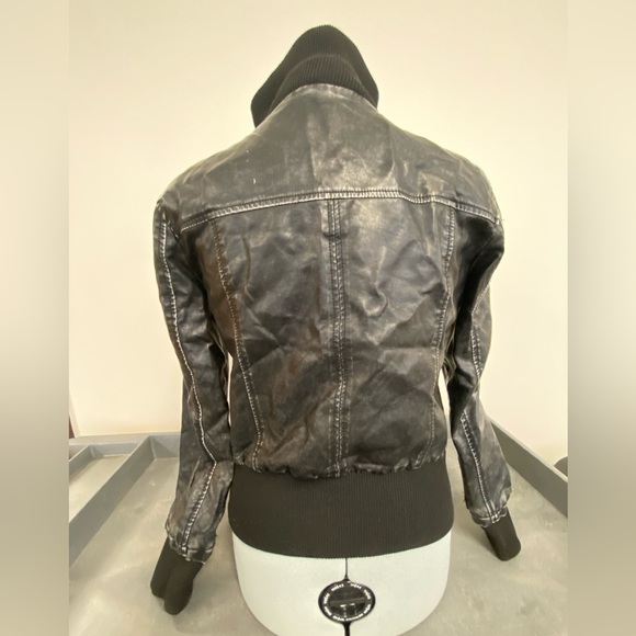 Moto Gear-Women black leather jacket - Picture 4 of 11